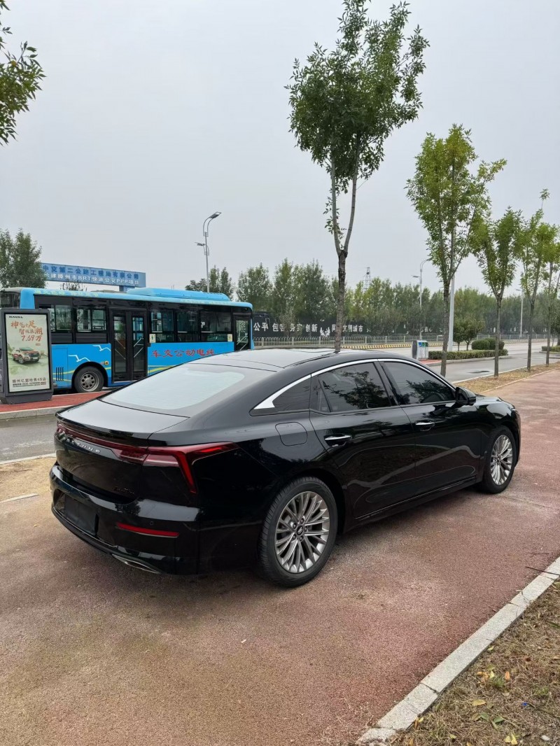 24年青岛奔腾B70