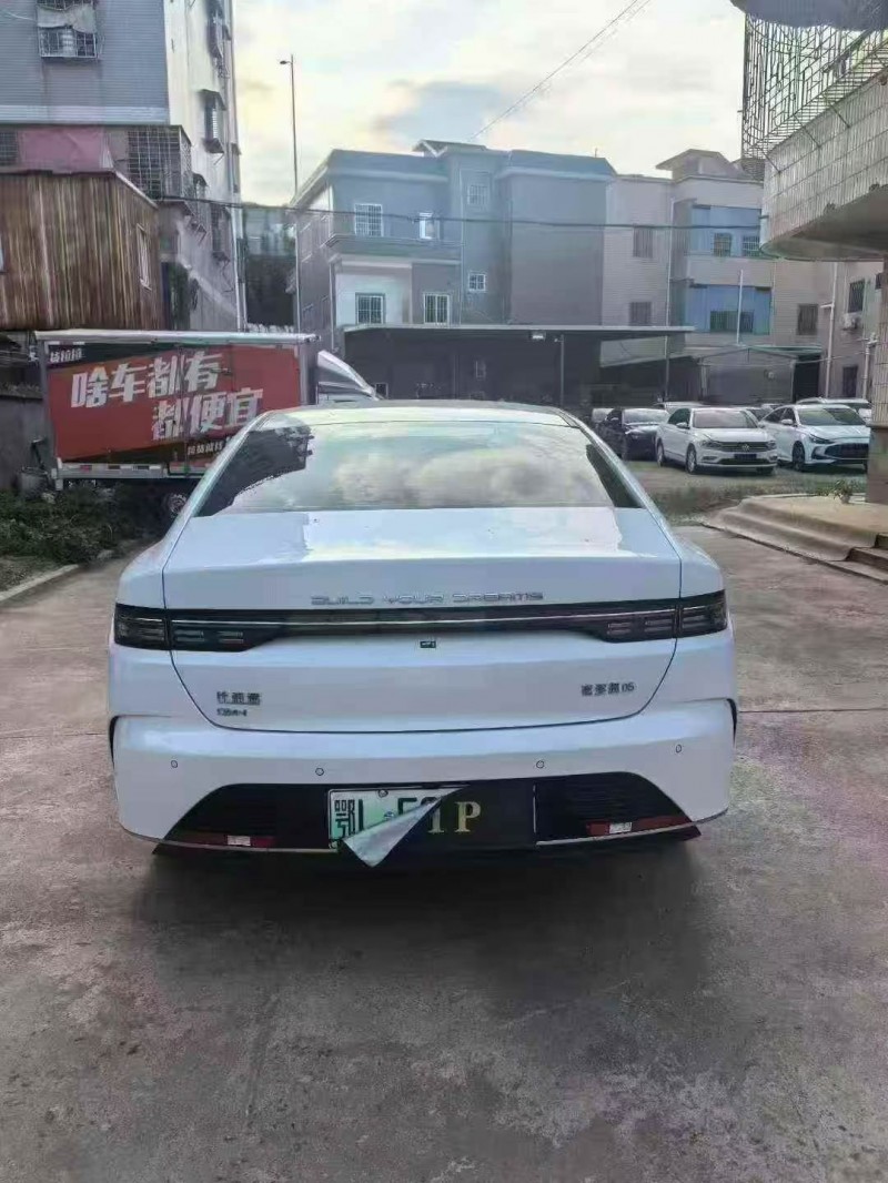 24年福州比亚迪驱逐舰