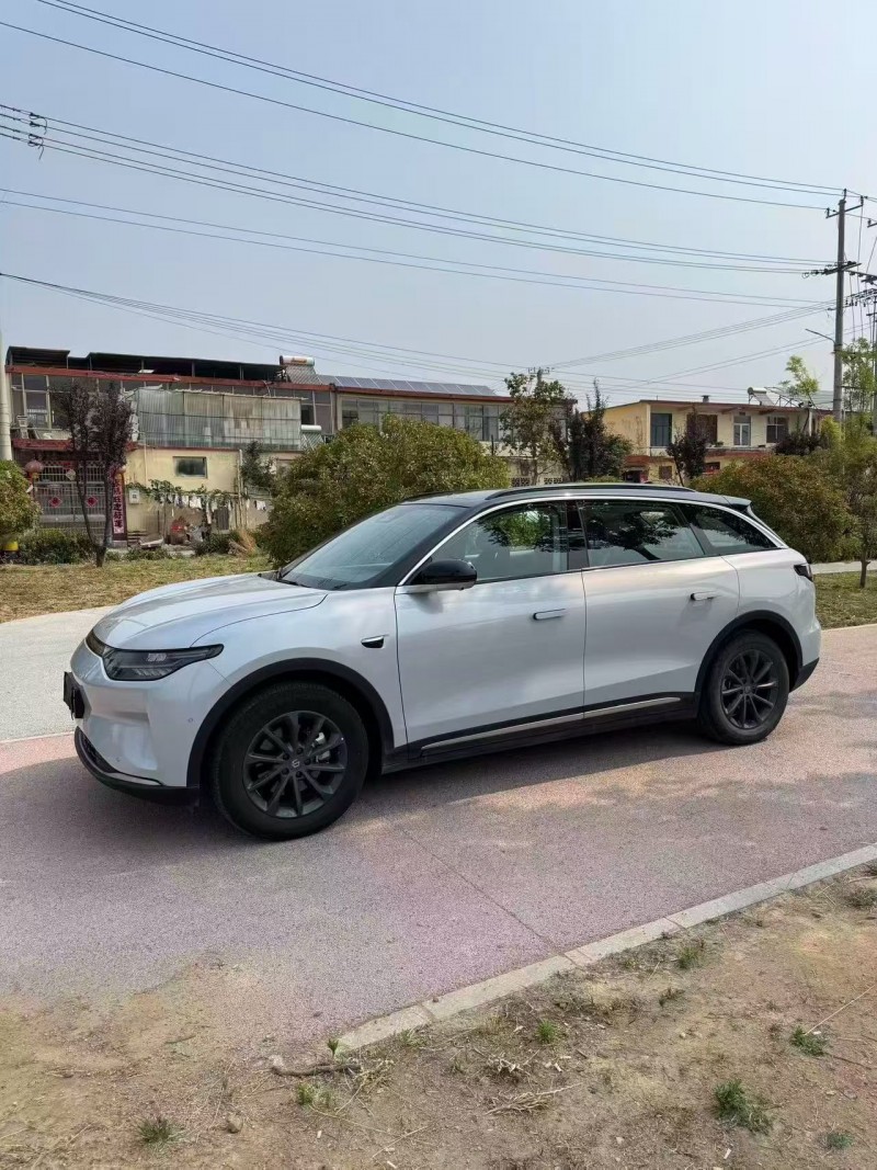 23年淄博零跑汽车C11