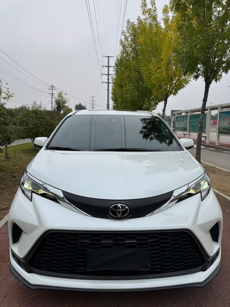 25年济宁丰田格瑞维亚