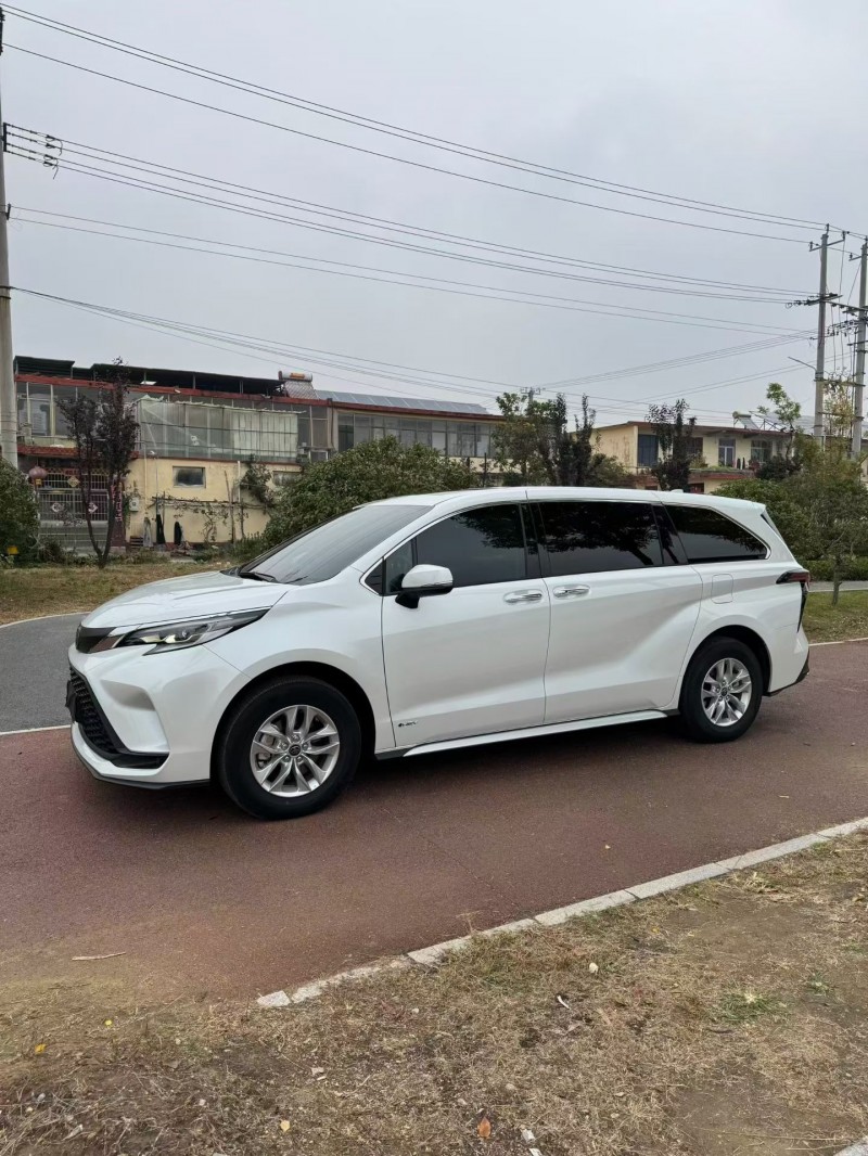 25年济宁丰田格瑞维亚