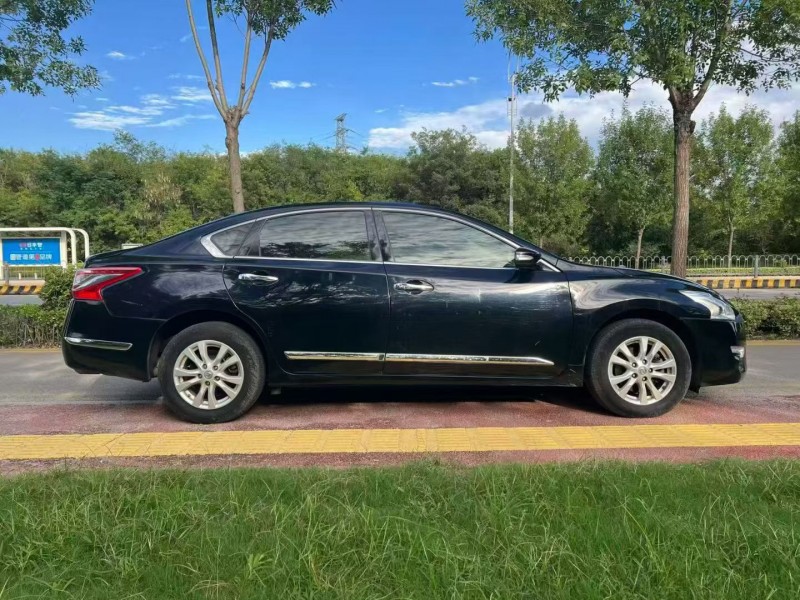 16年东营日产天籁