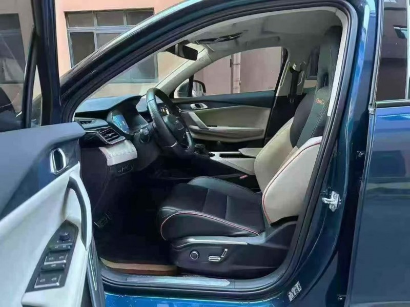 21年重庆市领克06