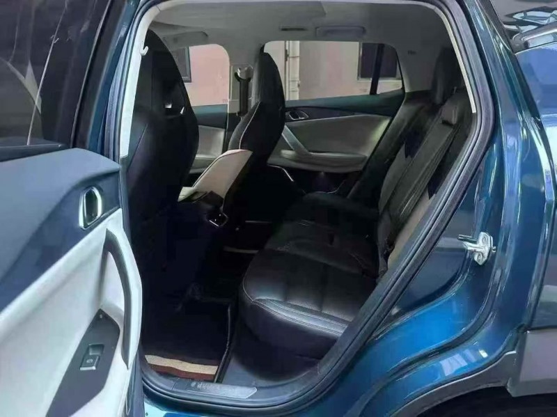 21年重庆市领克06