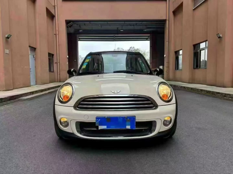 12年重庆市宝马MINI