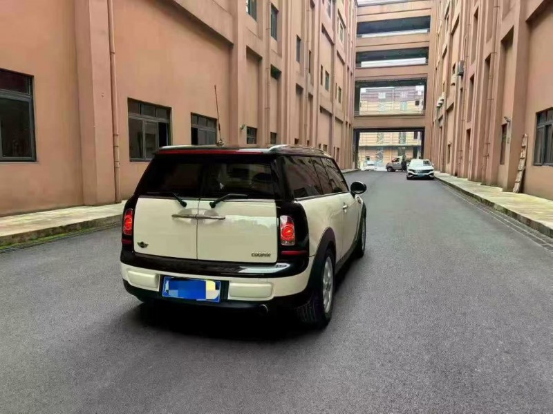 12年重庆市宝马MINI