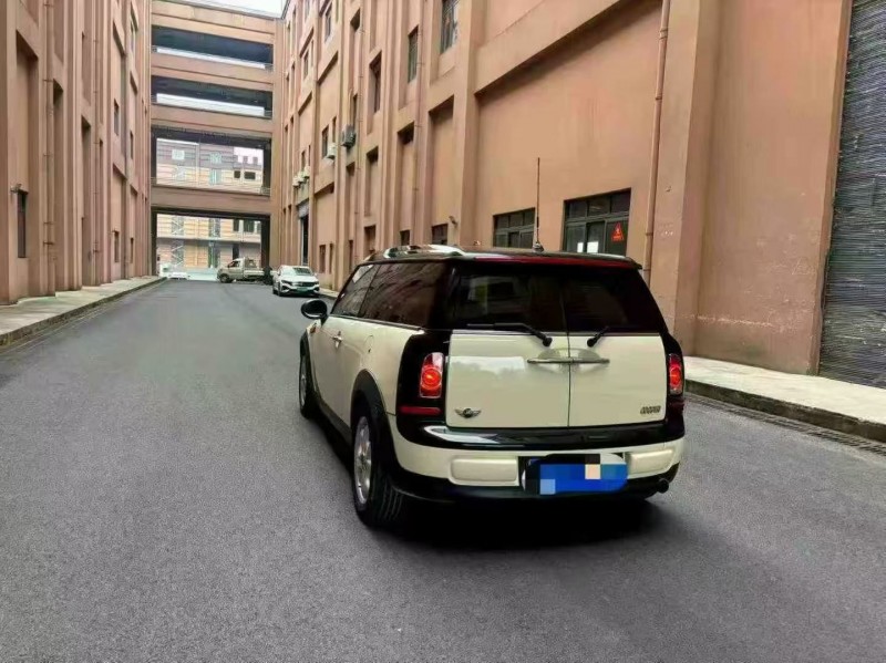 12年重庆市宝马MINI