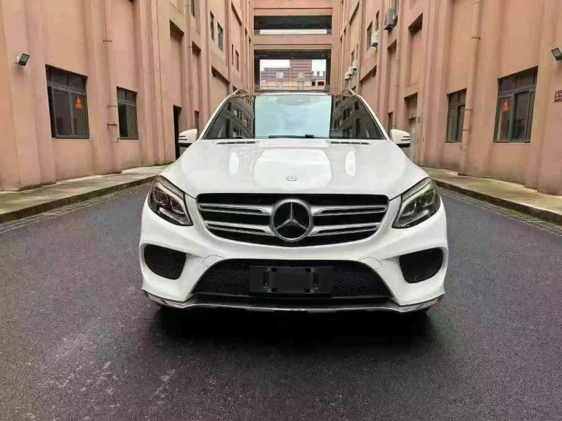 17年重庆市奔驰GLE