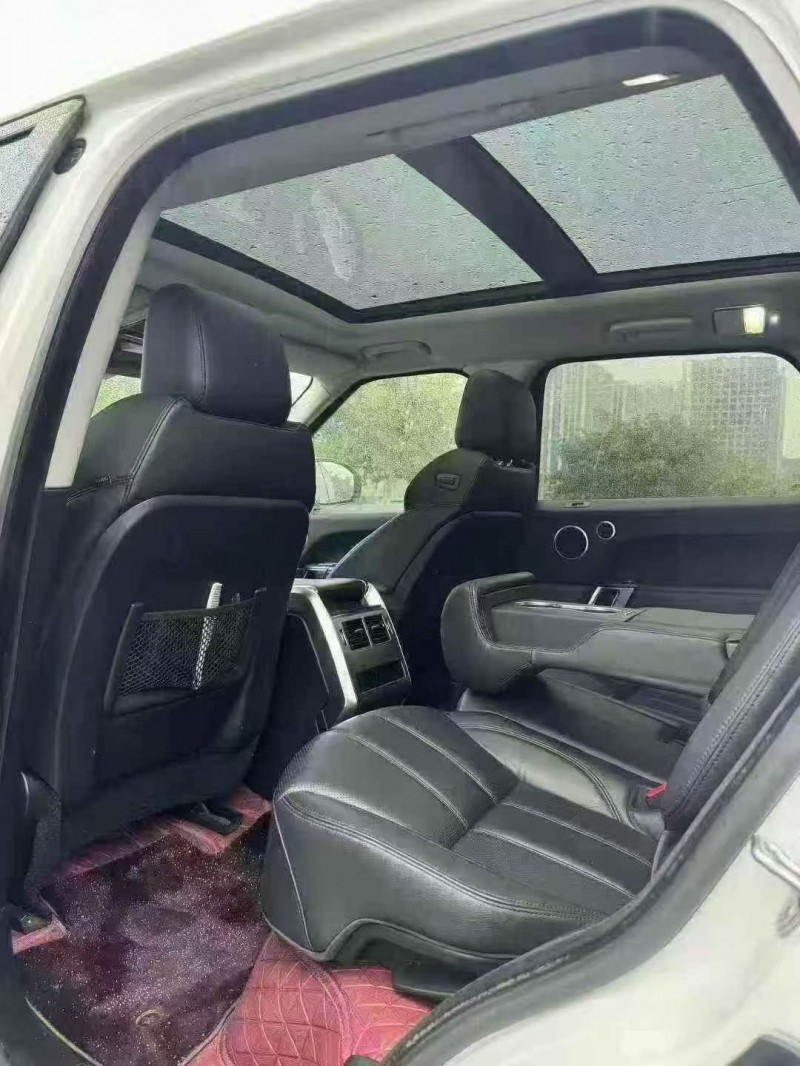 17年重庆市路虎揽胜运动