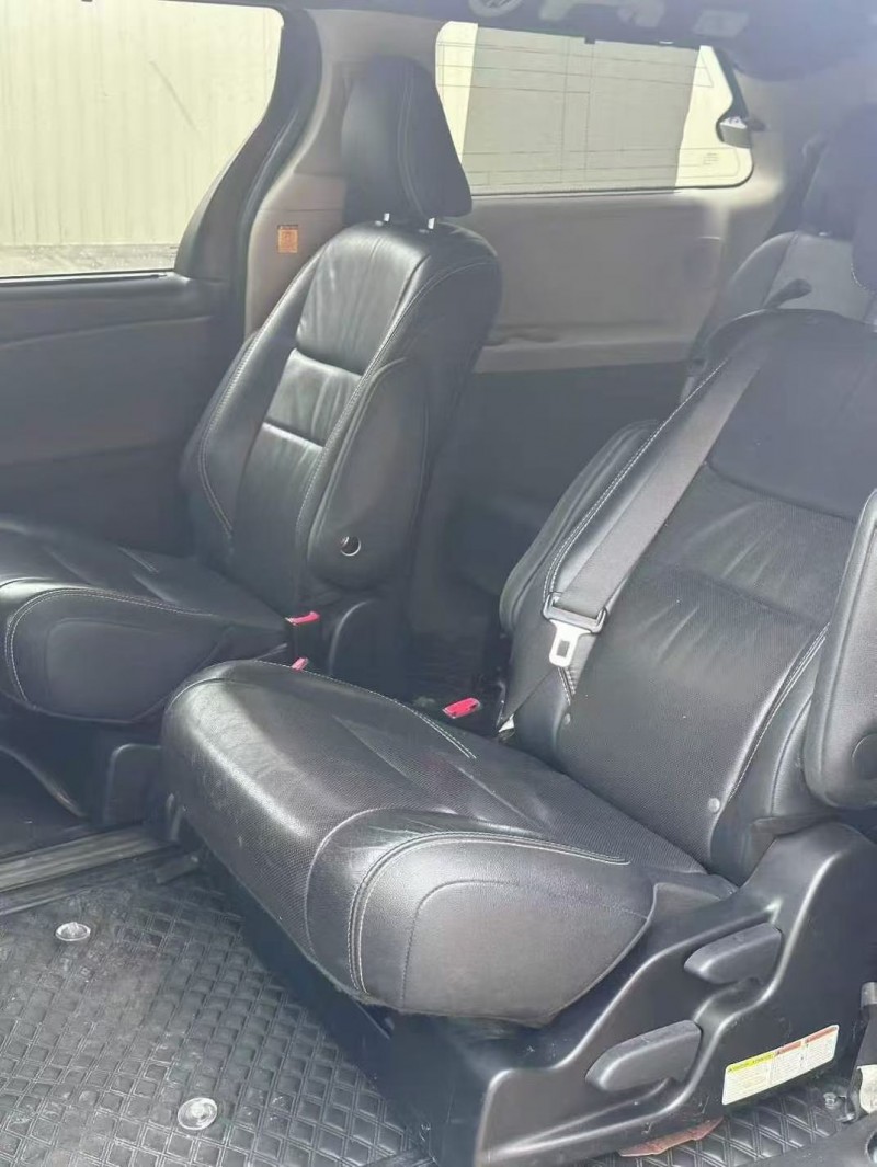 17年株洲丰田塞纳