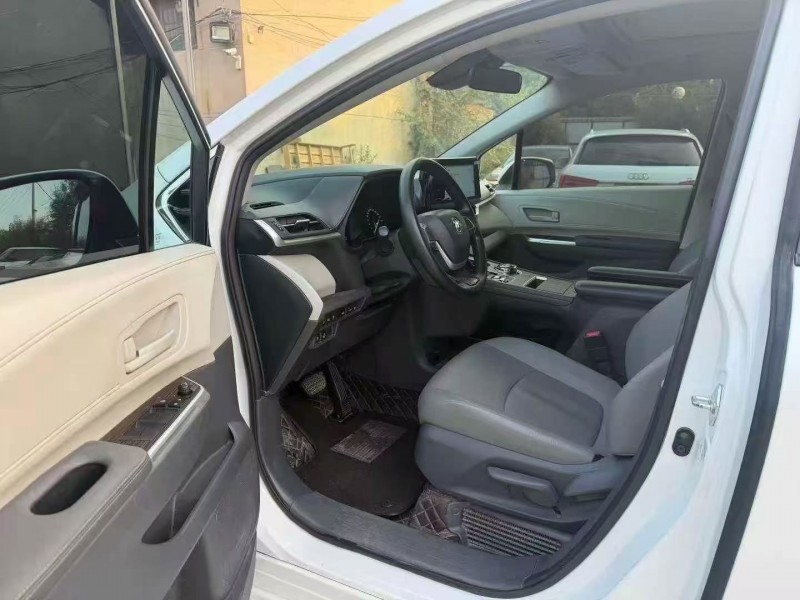 24年枣庄丰田格瑞维亚