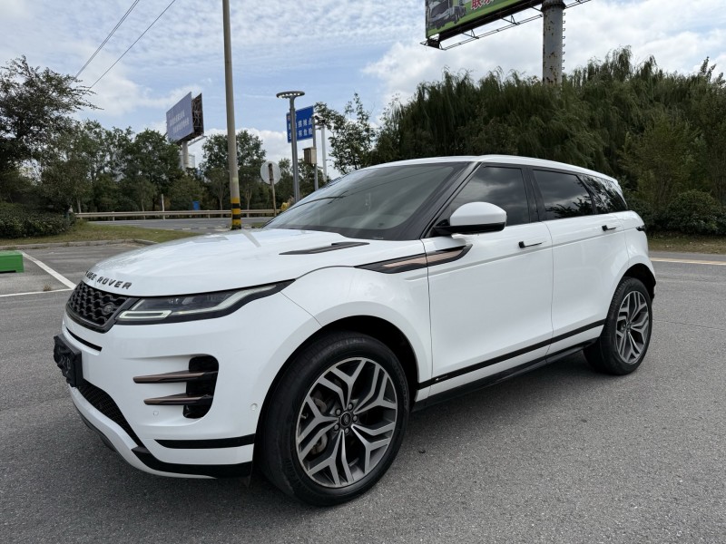 20年盐城路虎揽胜极光