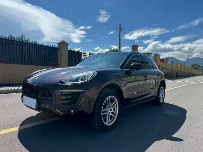 16年徐州保时捷Macan