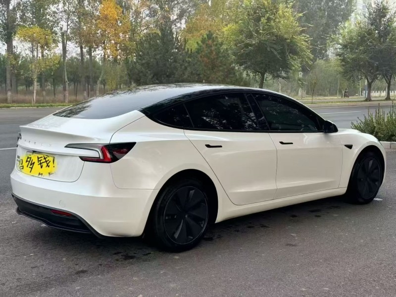 24年唐山特斯拉MODEL 3
