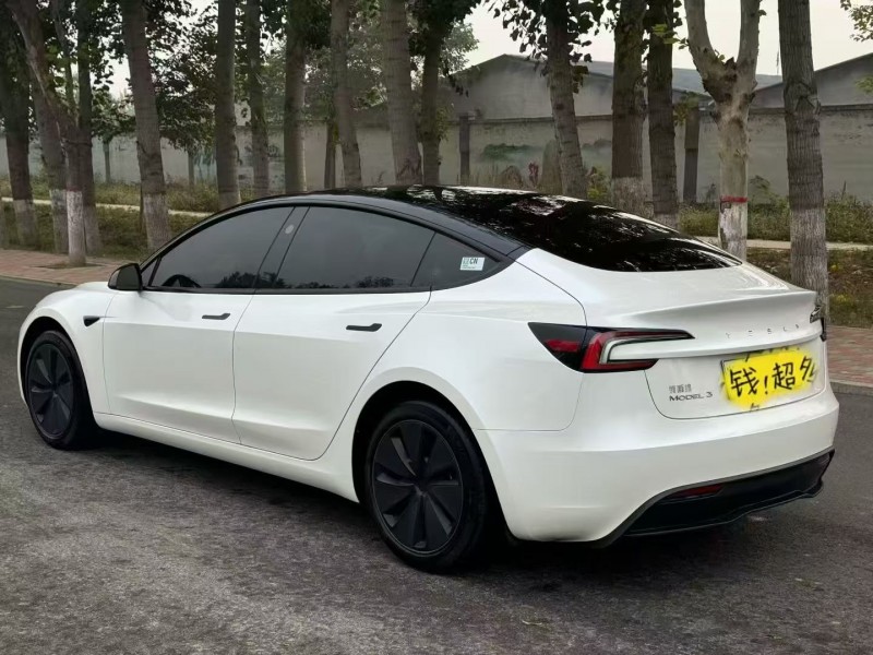 24年唐山特斯拉MODEL 3