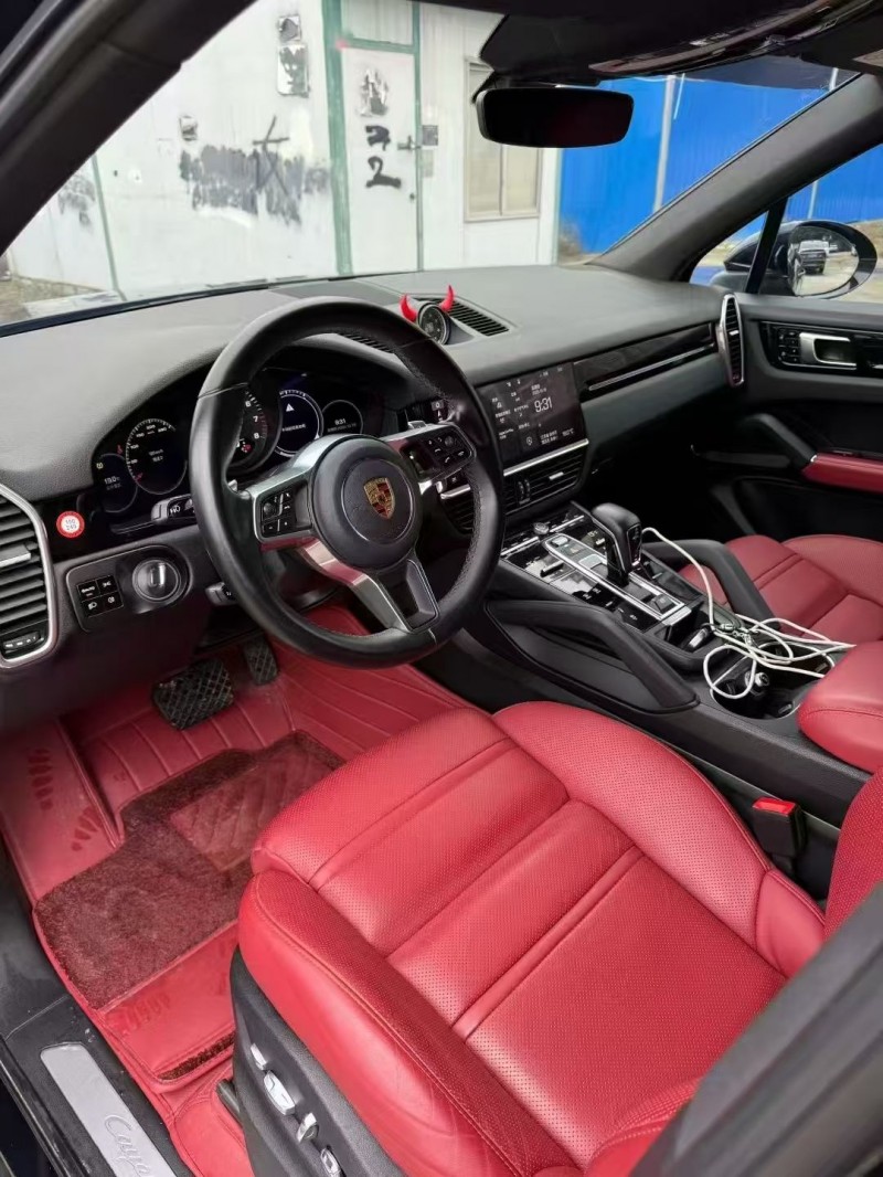 20年常州保时捷卡宴