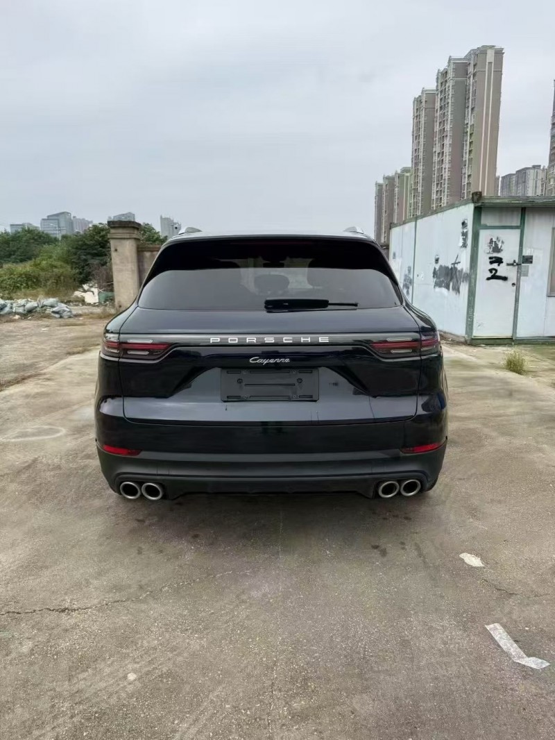 20年常州保时捷卡宴