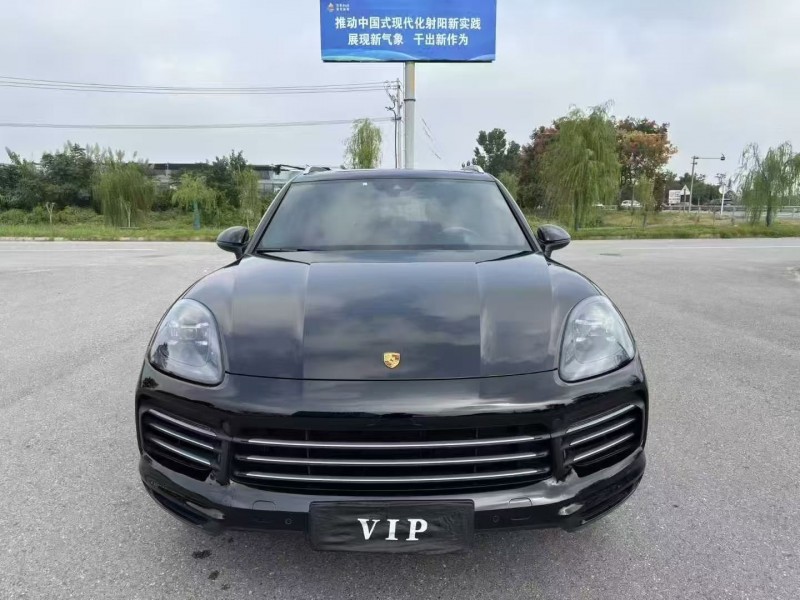 20年常州保时捷卡宴