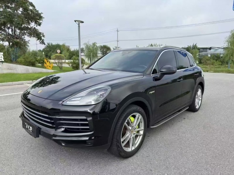 20年常州保时捷卡宴