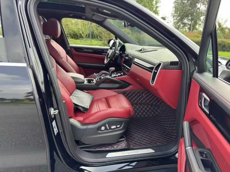 20年常州保时捷卡宴