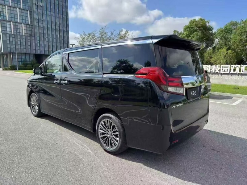 17年常州丰田埃尔法