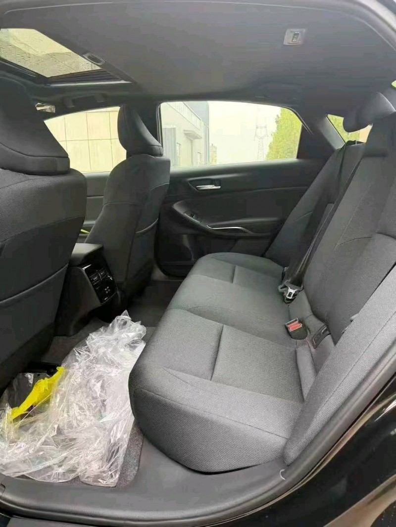 25年淄博丰田亚洲龙