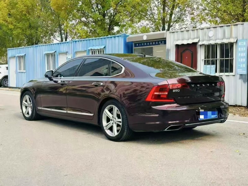 18年济宁沃尔沃S90