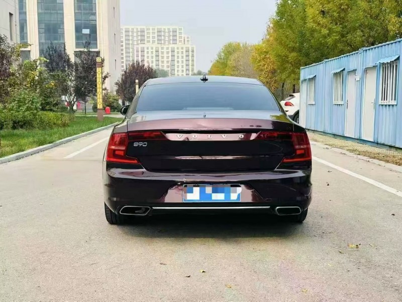18年济宁沃尔沃S90