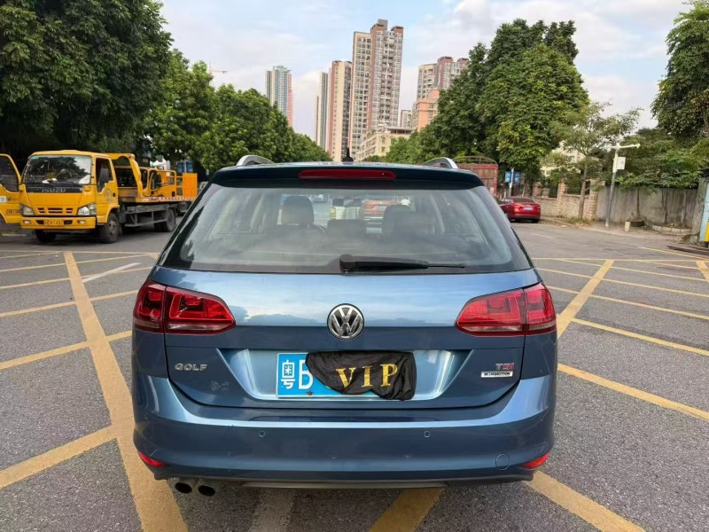 14年广州大众高尔夫