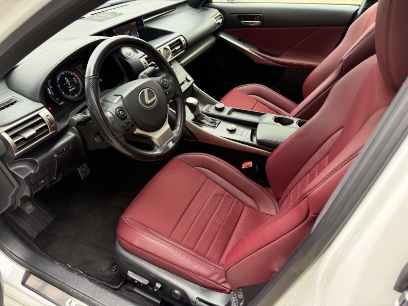 16年济宁雷克萨斯IS