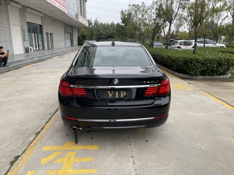 15年济宁宝马7系