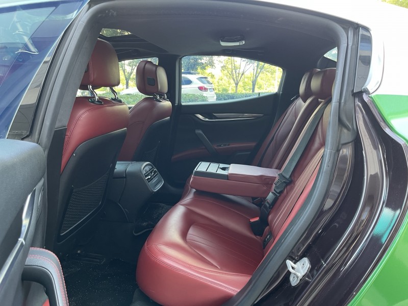 15年济宁玛莎拉蒂Ghibli