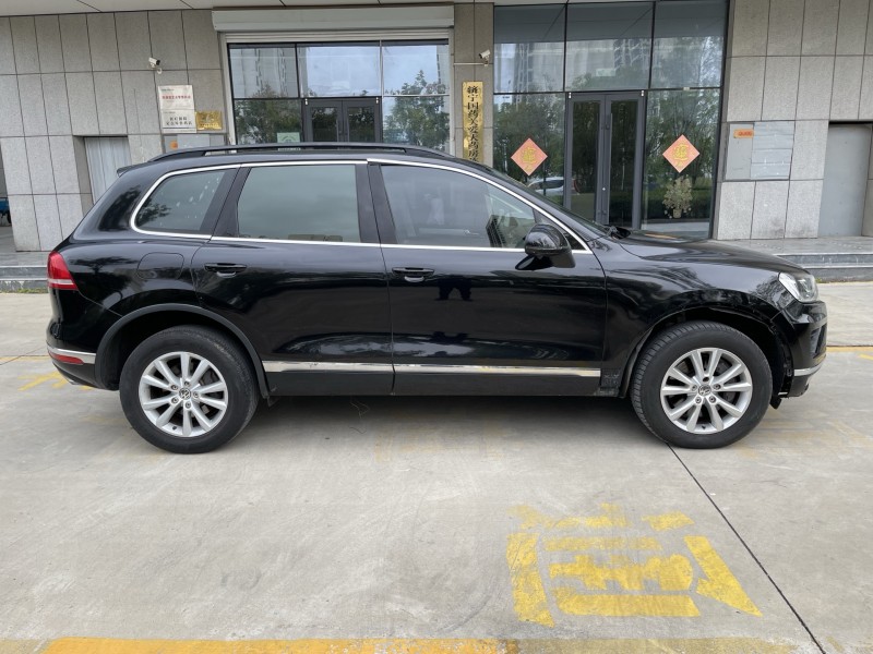 17年济宁大众途锐