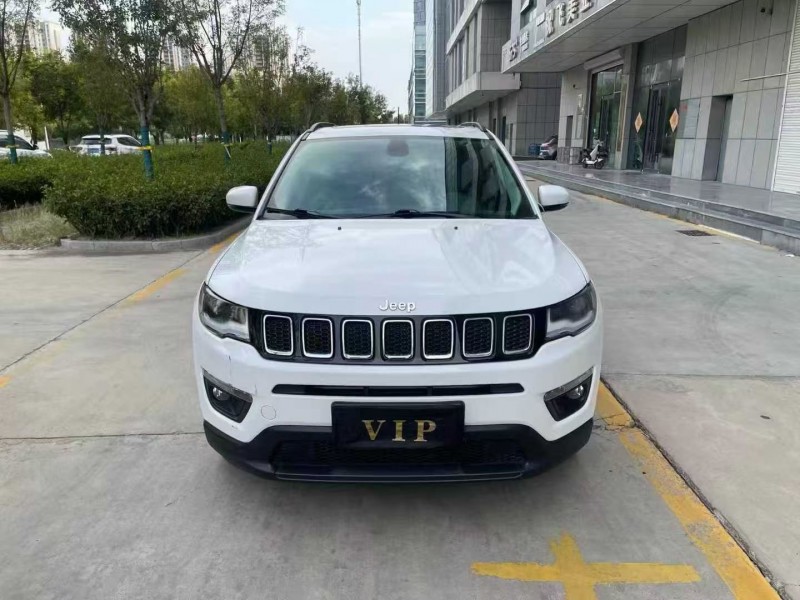 18年济宁Jeep指南者