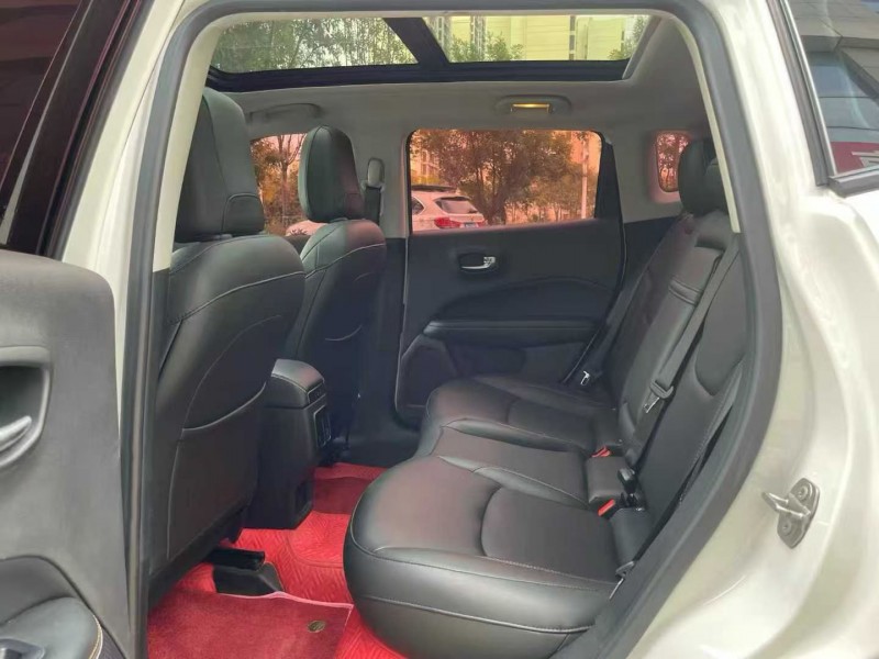 18年济宁Jeep指南者