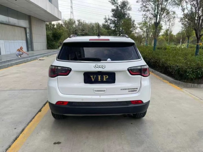 18年济宁Jeep指南者