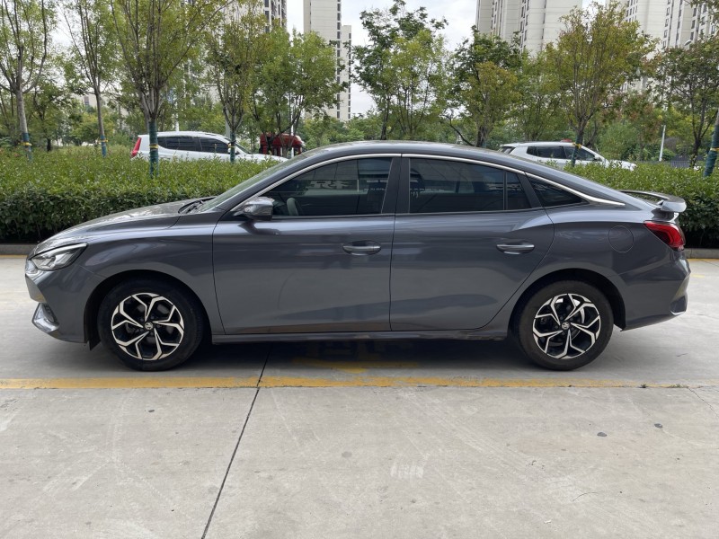 22年济宁名爵名爵5