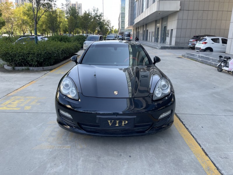 11年济宁保时捷帕拉梅拉