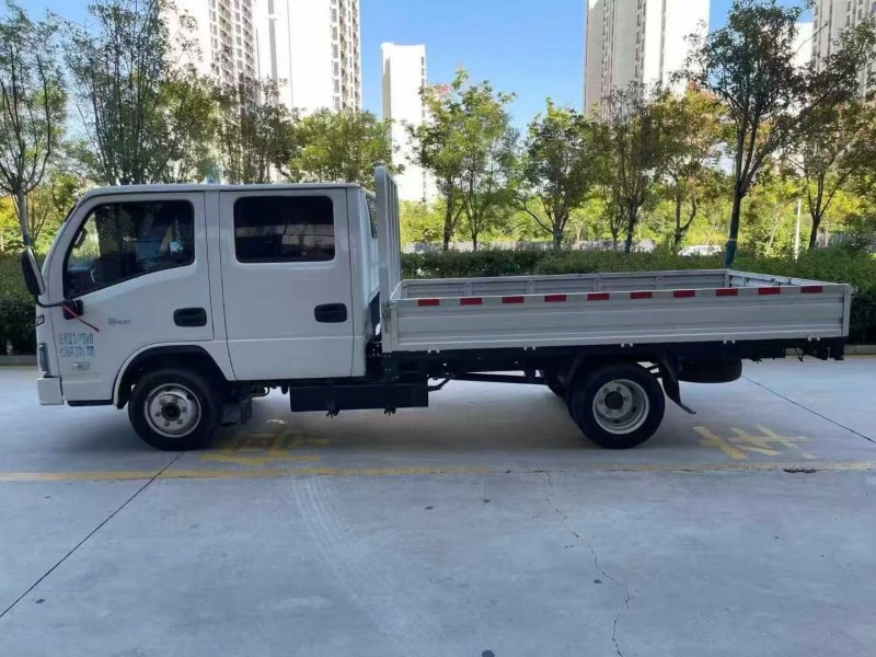 23年济宁上汽集团轻卡