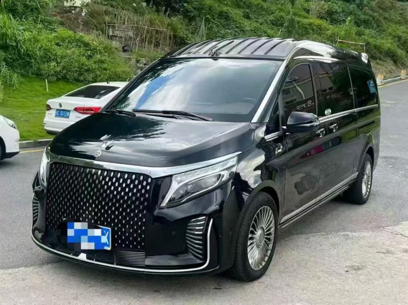 23年三明奔驰戴纳肯