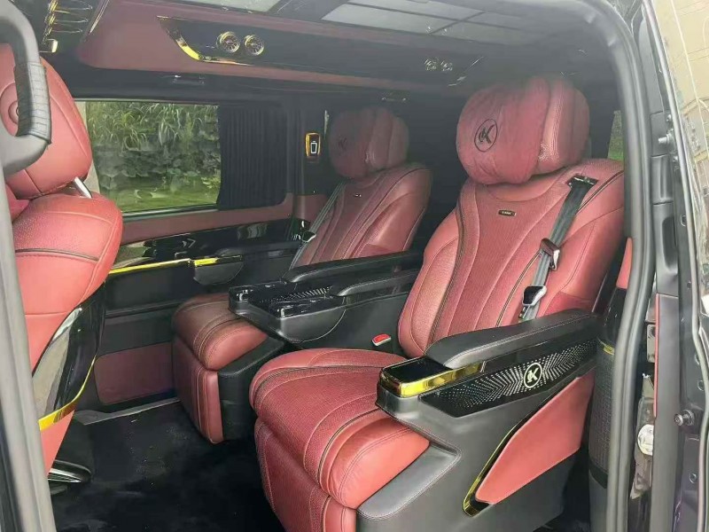 23年三明奔驰戴纳肯