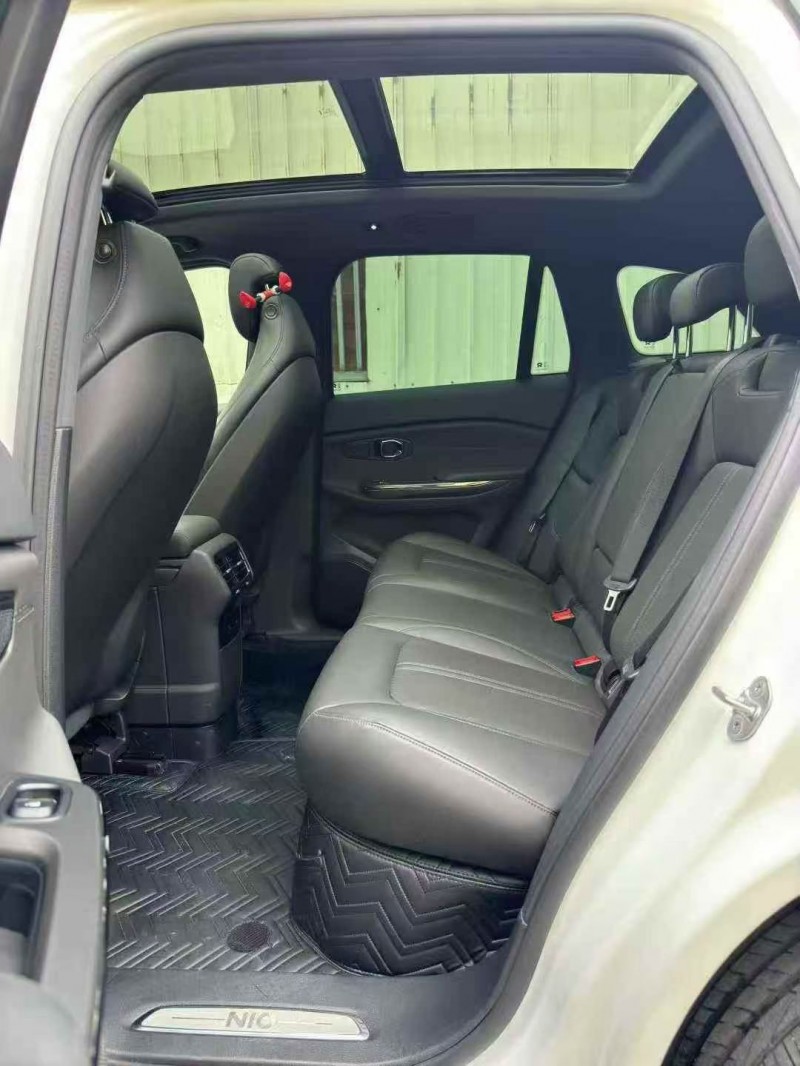 22年泉州蔚来ES6