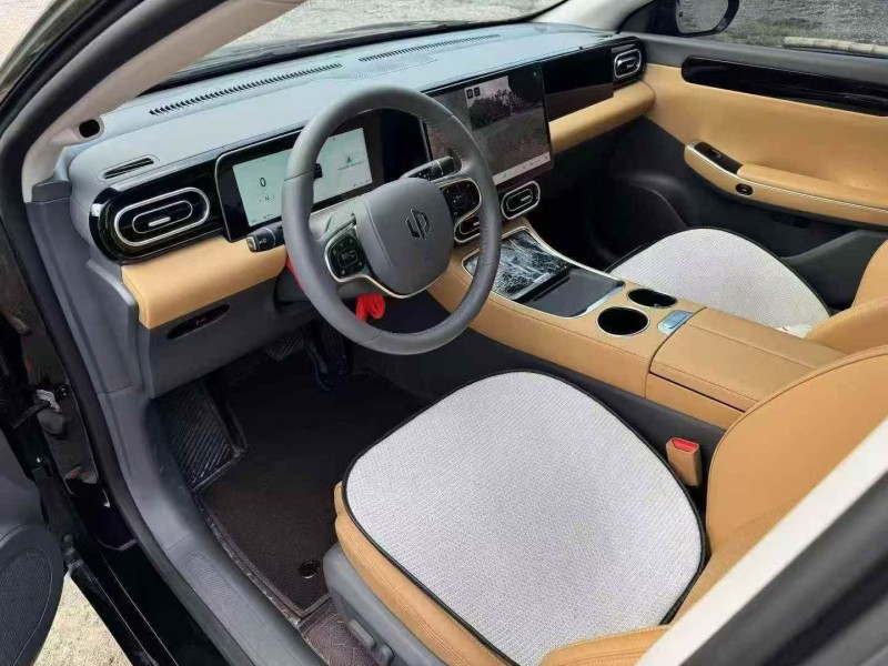 25年株洲零跑汽车C01