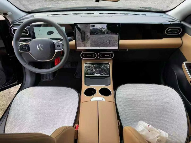 25年株洲零跑汽车C01