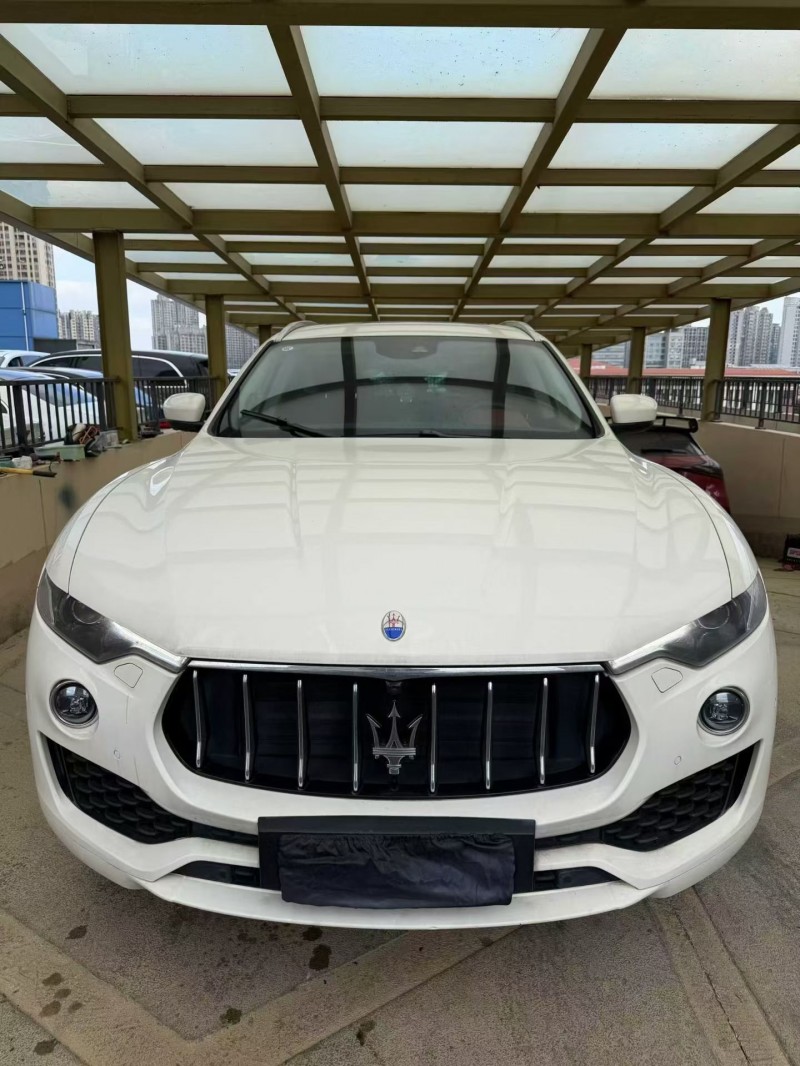 17年南通玛莎拉蒂Levante