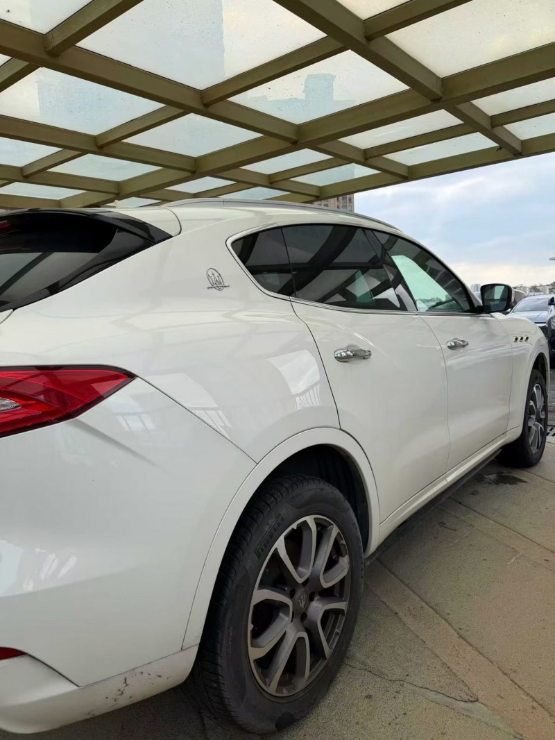 17年南通玛莎拉蒂Levante