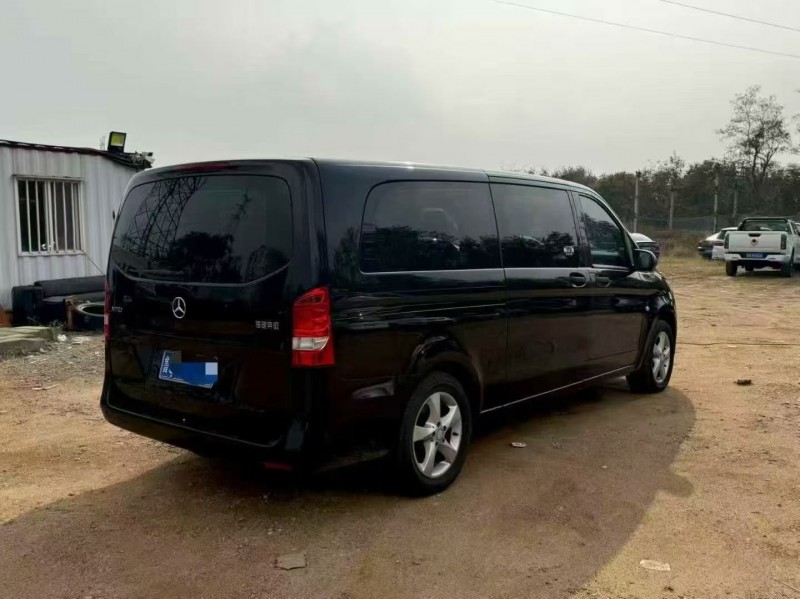 18年济宁奔驰威霆