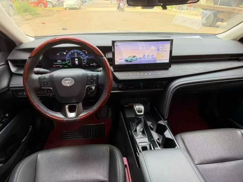 24年桂林丰田凯美瑞