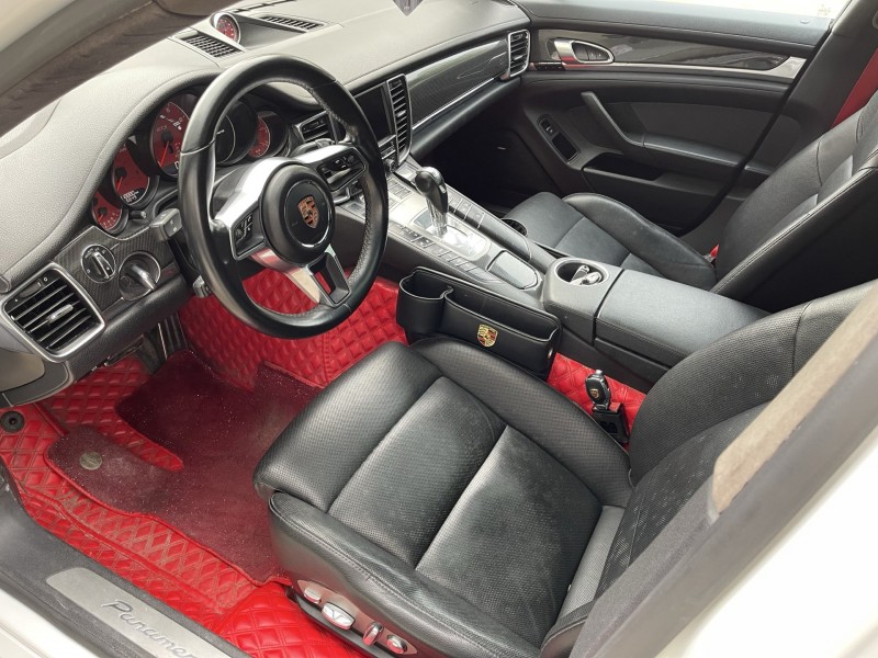 14年济宁保时捷帕拉梅拉