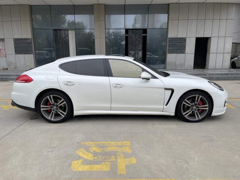 14年济宁保时捷帕拉梅拉